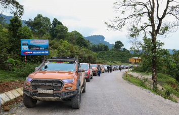 4×4 Tour por el norte de Vietnam – 12 días